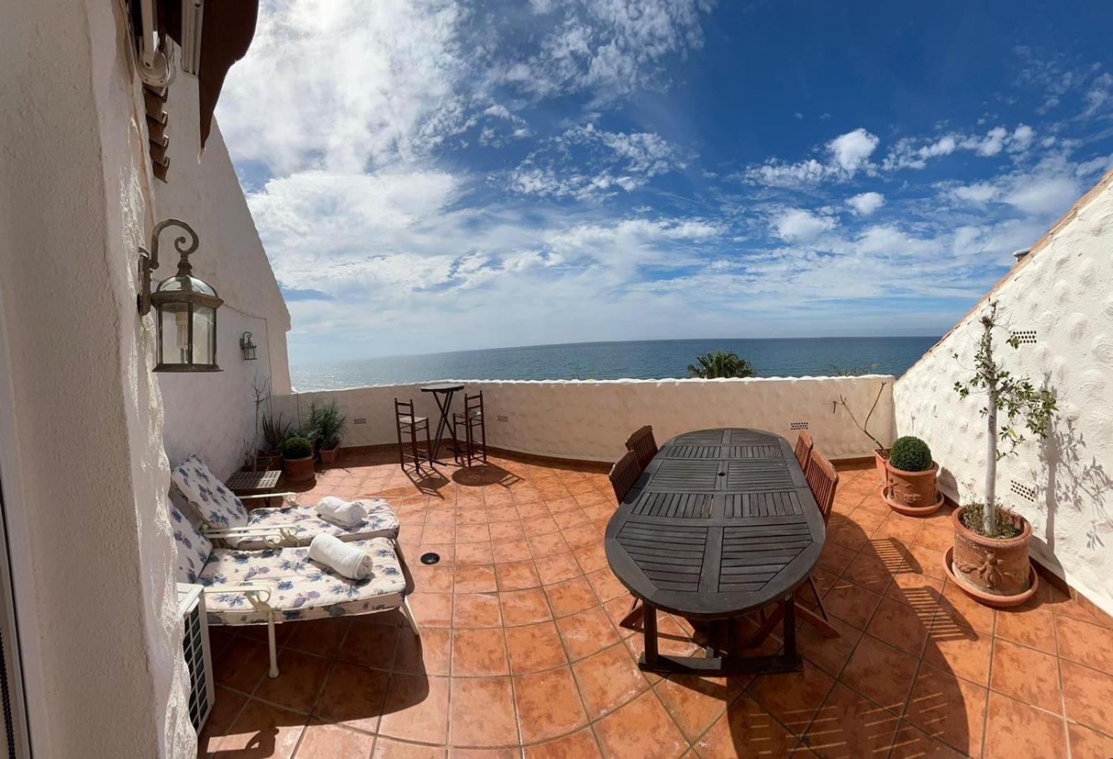 Atico Sobre El Mar Apartment เบนาคาราเฟ ภายนอก รูปภาพ