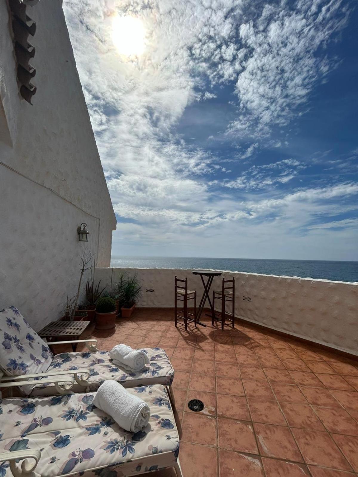 Atico Sobre El Mar Apartment เบนาคาราเฟ ภายนอก รูปภาพ